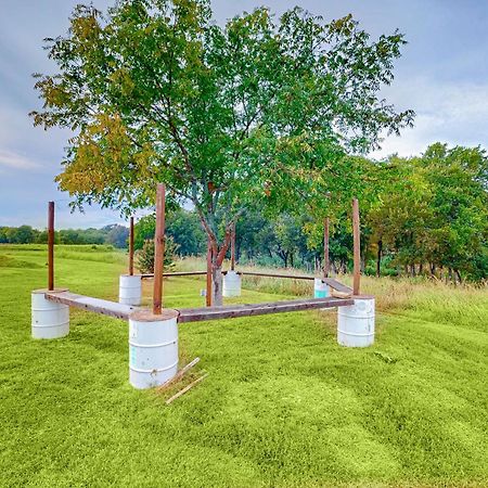 Twin Silos Resort Wills Point Экстерьер фото