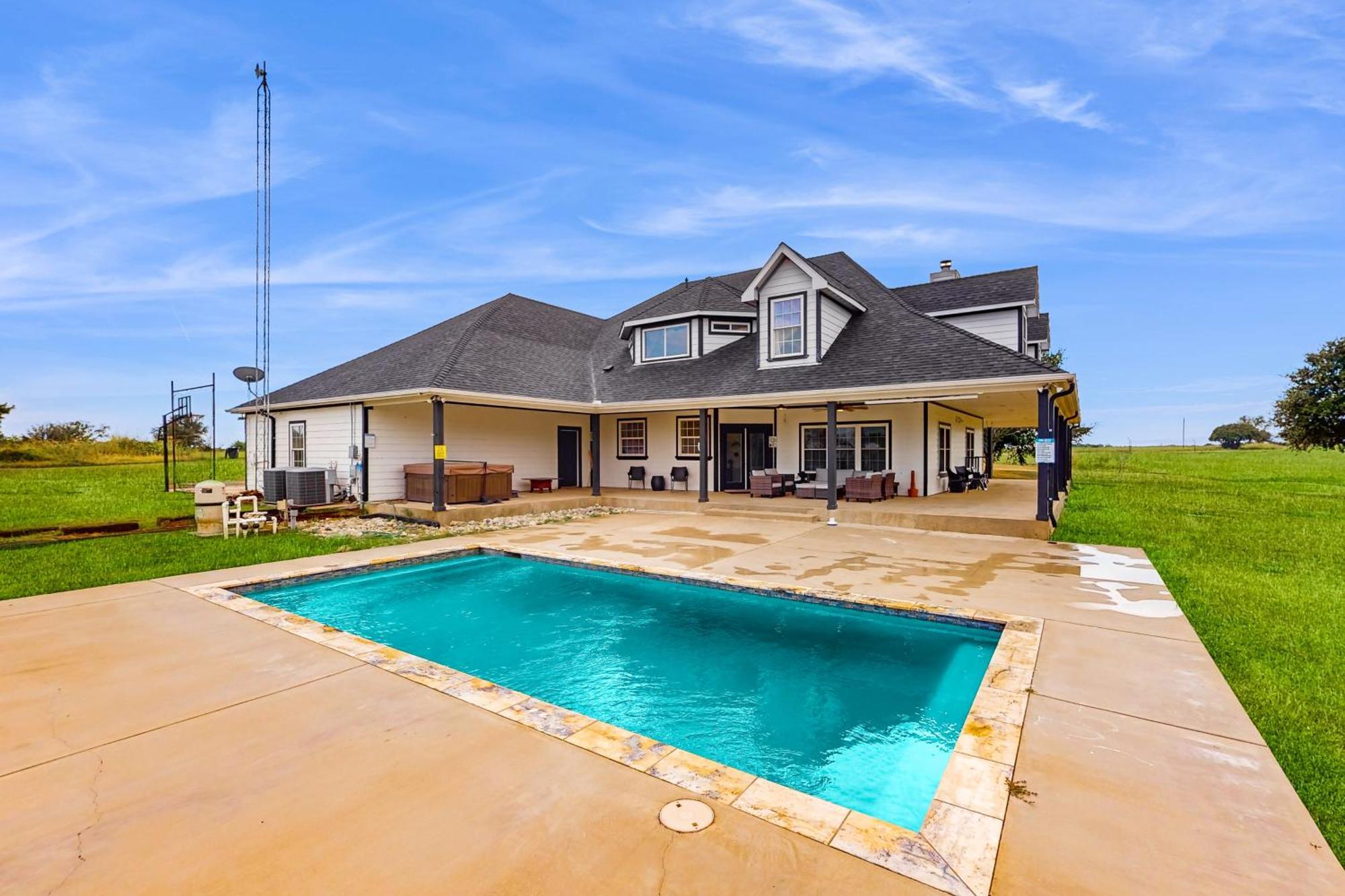 Twin Silos Resort Wills Point Экстерьер фото
